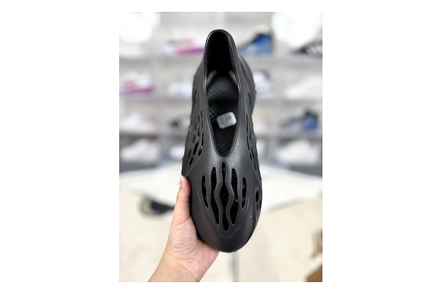 Daily Style Mixed Sneakers spreadsheet record image SKU 1194923194 thumbnail 3