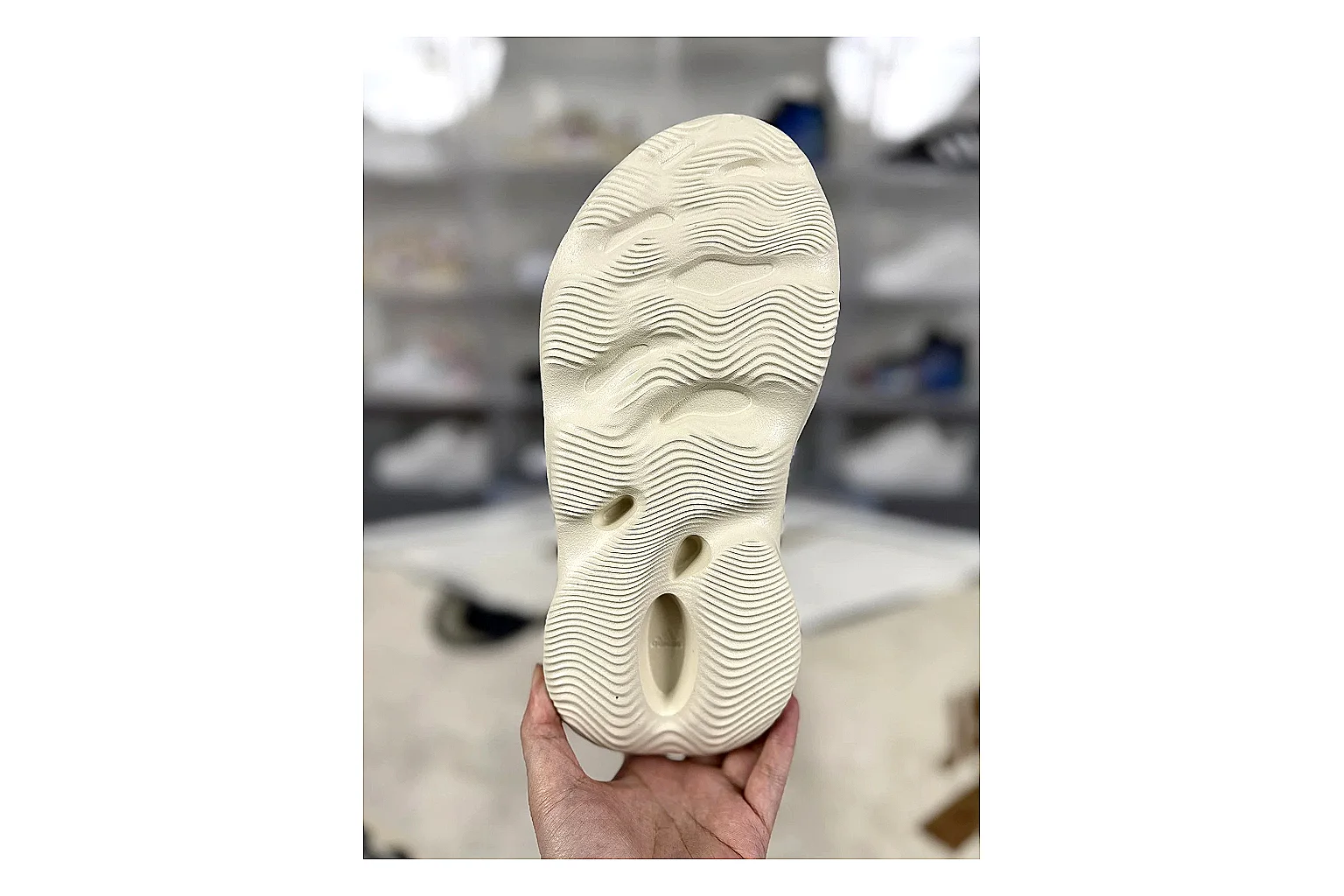 Daily Style Mixed Sneakers spreadsheet record image SKU 1194923209 thumbnail 5