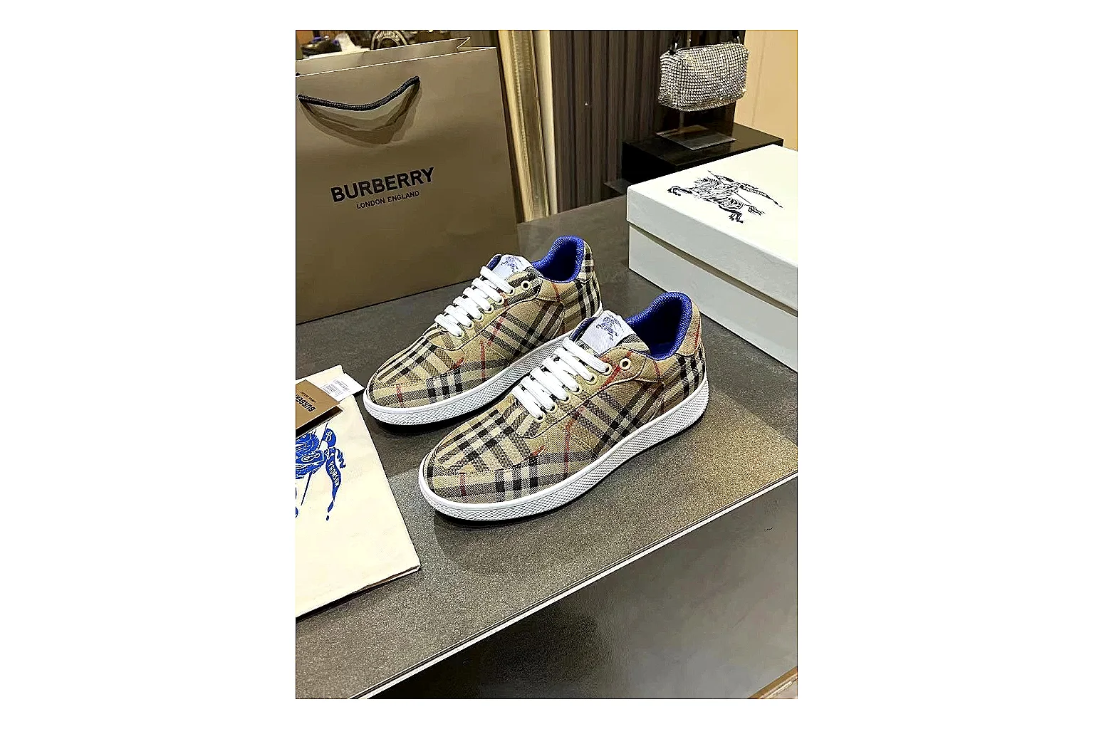 Other Terrace Sneaker 1508 spreadsheet image record thumbnail 3