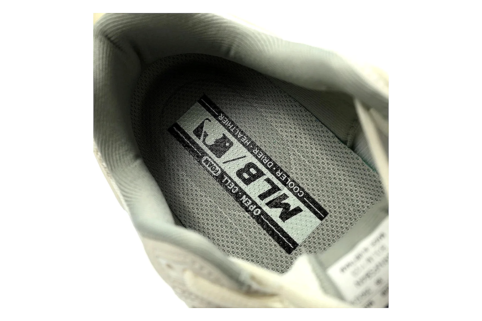 Other Retro Runner Sneaker 6941 spreadsheet image record thumbnail 4