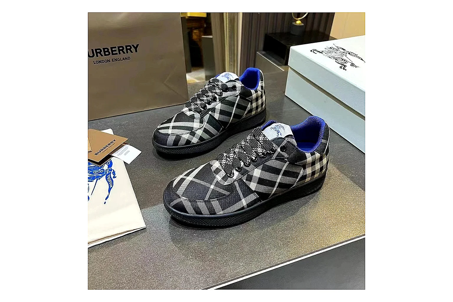 Other Terrace Sneaker 3028 spreadsheet image record