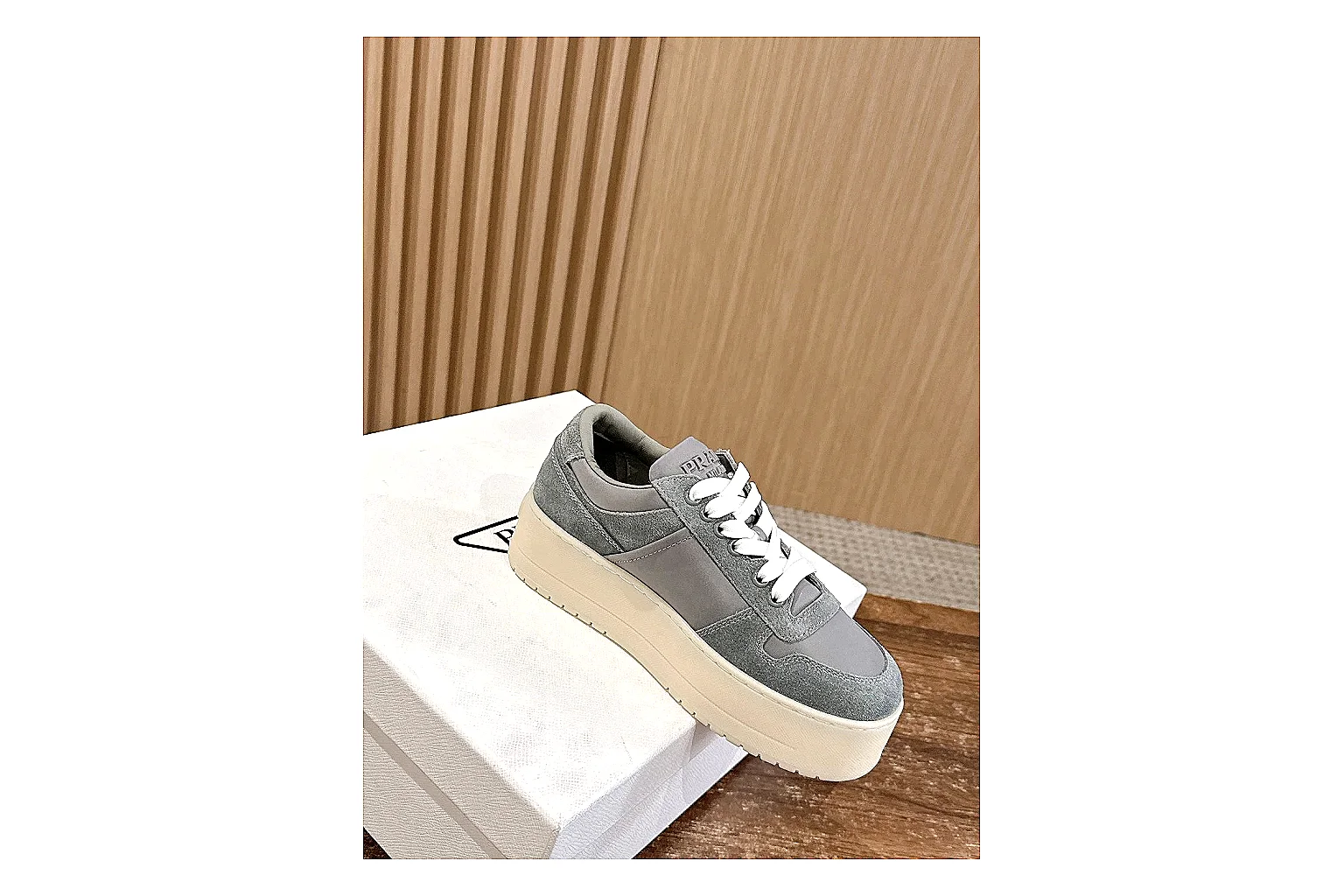 kakosheetbase.com Grey Platform Low 8764 Grey low-top product image thumbnail 2