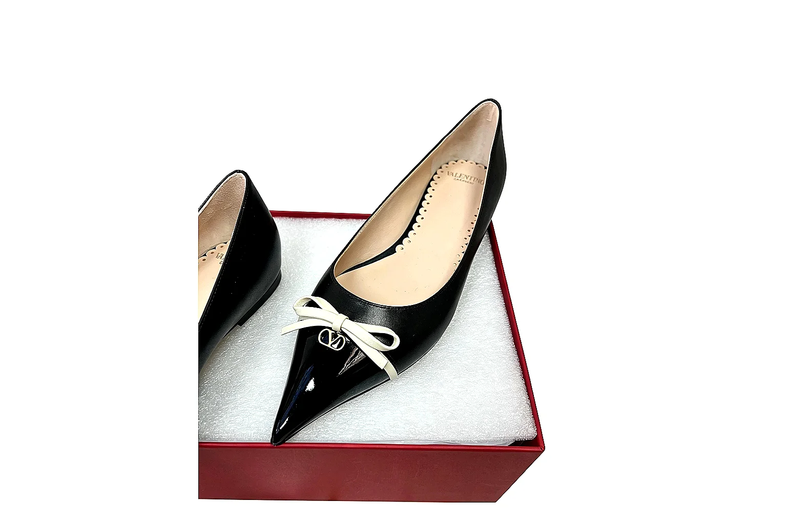 kakosheetbase.com Ivory Black Pointed Slingback Slingback spreadsheet record six-photo gallery