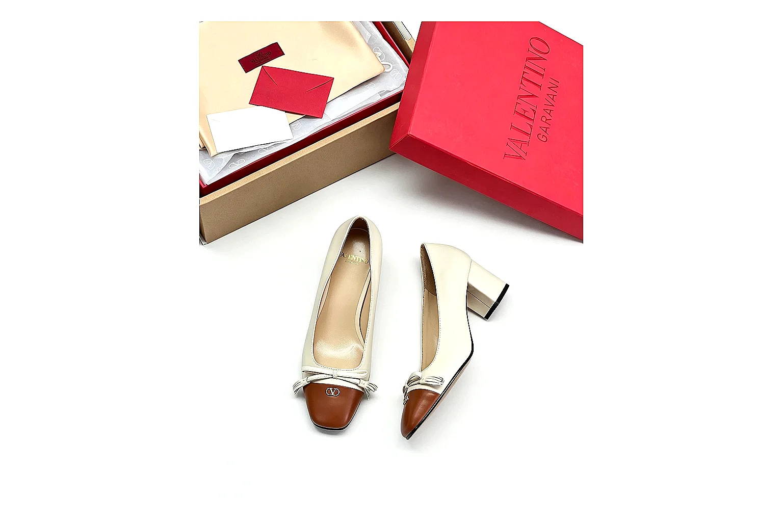 kakosheetbase.com Tan Pointed Slingback Slingback spreadsheet record six-photo gallery thumbnail 4