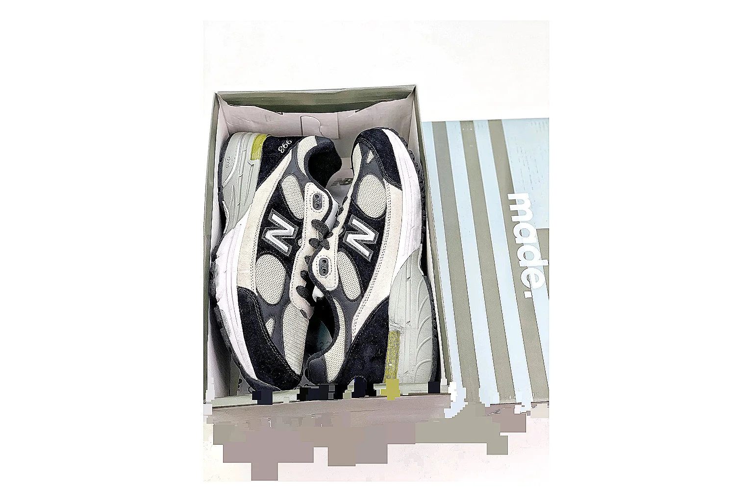 kakosheetbase.com Black Yellow Six Angle Footwear Low Top spreadsheet record six-photo gallery thumbnail 2