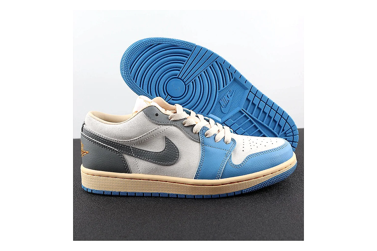 kakosheetbase.com Blue Orange Six Angle Footwear Low Top spreadsheet record six-photo gallery thumbnail 3