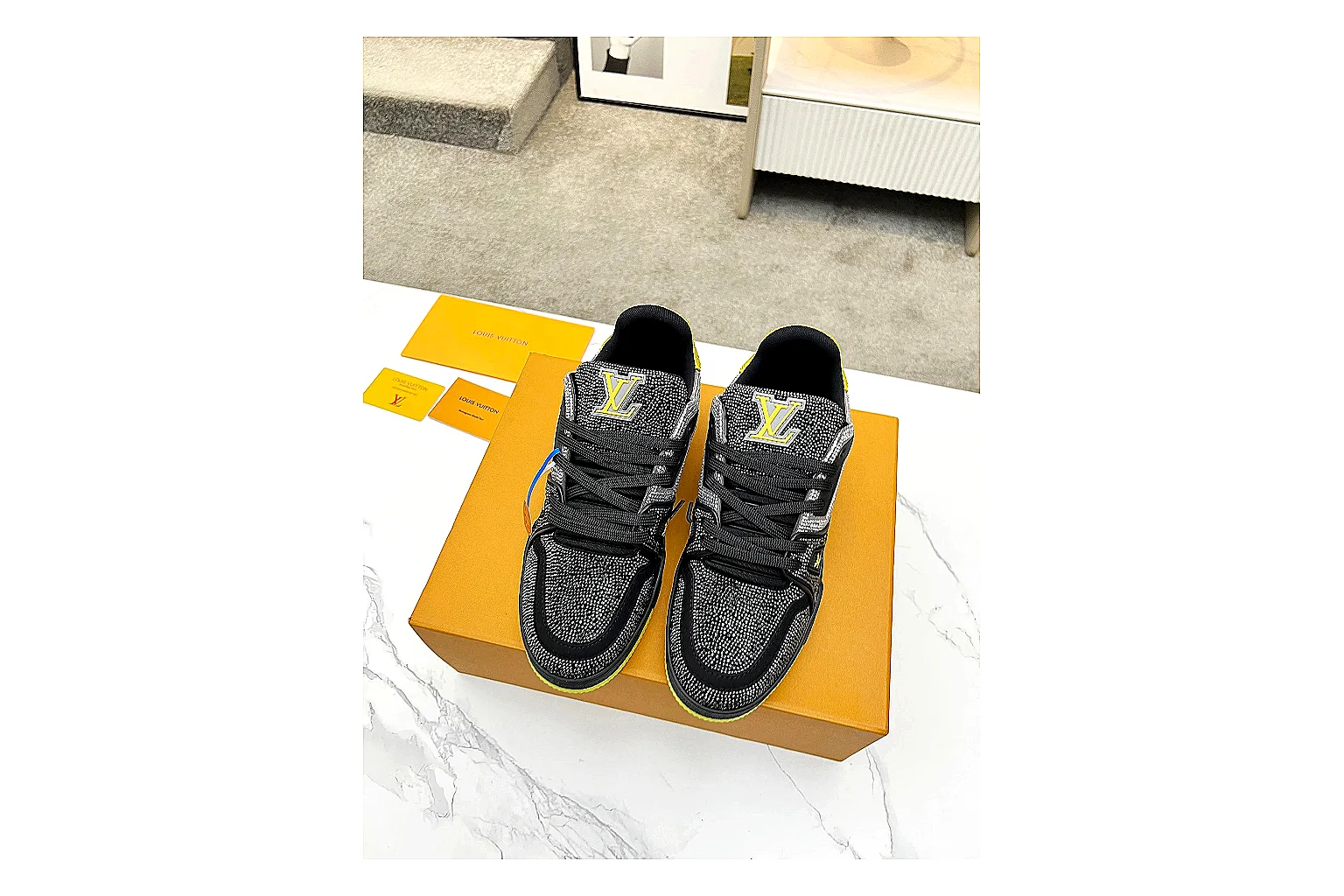 kakosheetbase.com Orange Black Six Angle Footwear Low Top spreadsheet record six-photo gallery thumbnail 3