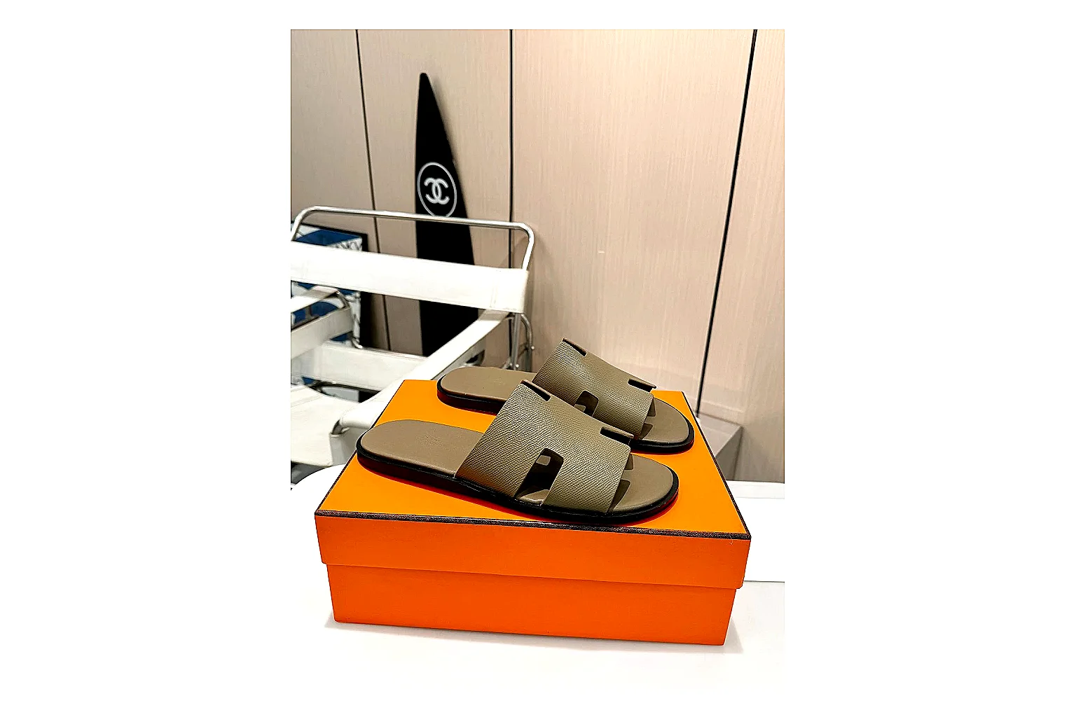 kakosheetbase.com Orange Red Six Angle Footwear Low Top spreadsheet record six-photo gallery thumbnail 6