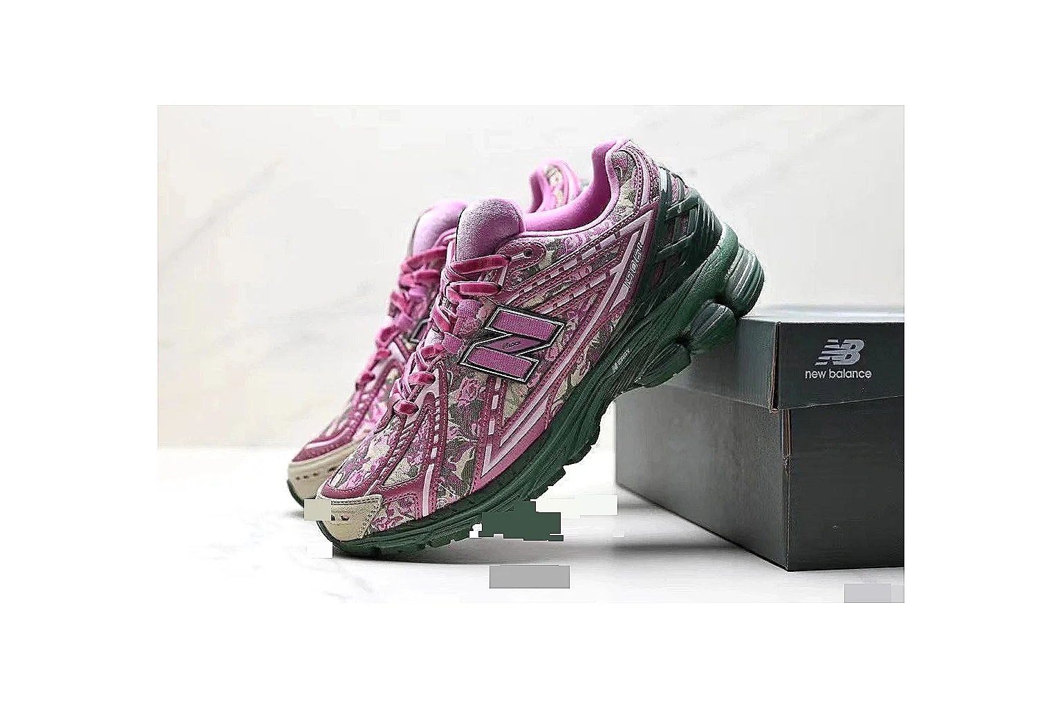 kakosheetbase.com Pink Black Six Angle Footwear Low Top spreadsheet record six-photo gallery thumbnail 2