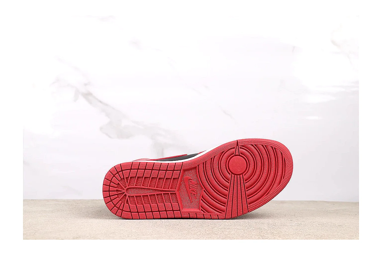 kakosheetbase.com Red Black Six Angle Footwear Low Top spreadsheet record six-photo gallery thumbnail 3