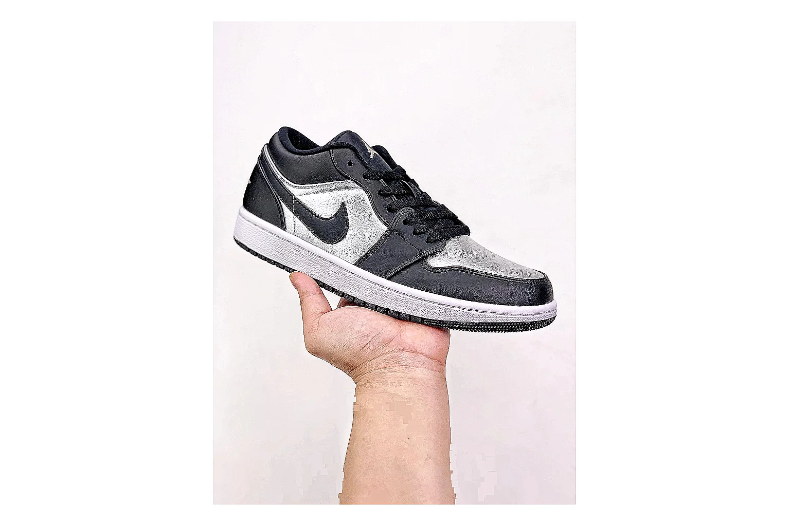 kakosheetbase.com Red Black Six Angle Footwear Low Top spreadsheet record six-photo gallery thumbnail 2