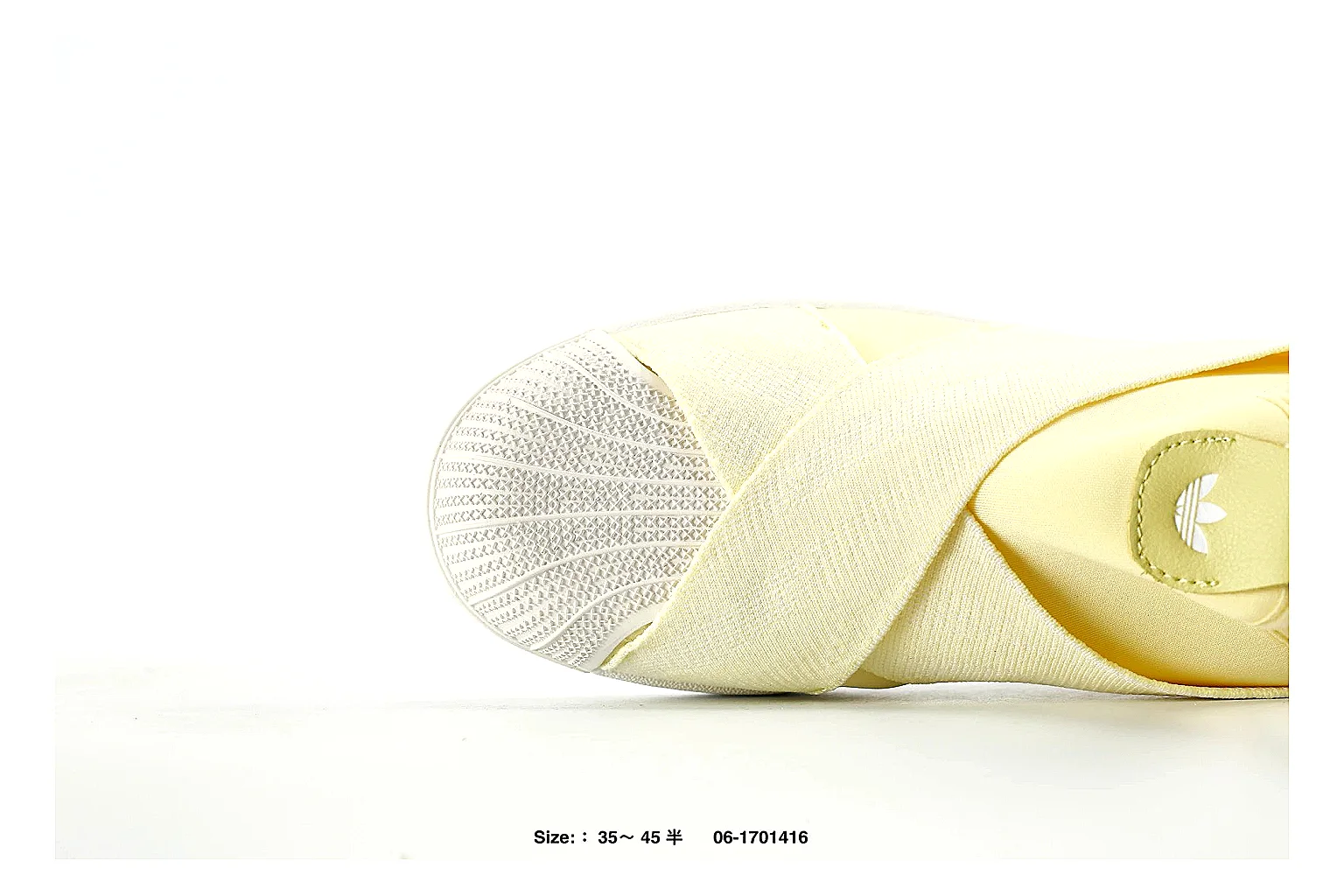 kakosheetbase.com Pale Yellow Slip On 2736 Pale Yellow low-top product image thumbnail 4