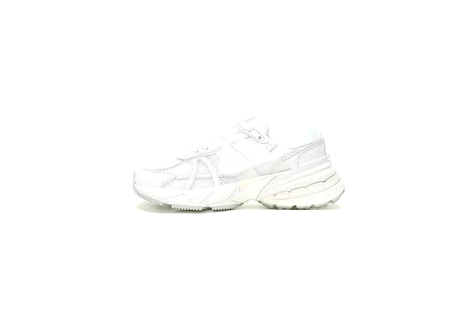 Kako Sheetbase record image for Other White Low Court Sneaker